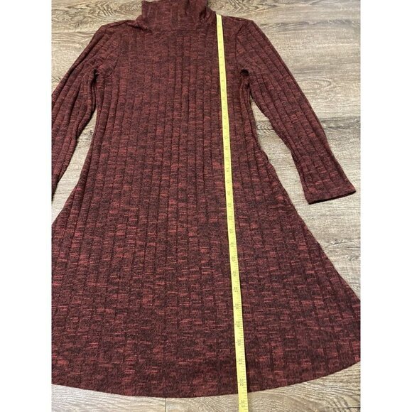 American Eagle Ribbed Mock Neck Dress Heather Burgundy Keyhole Back Size S/P - Picture 3 of 9